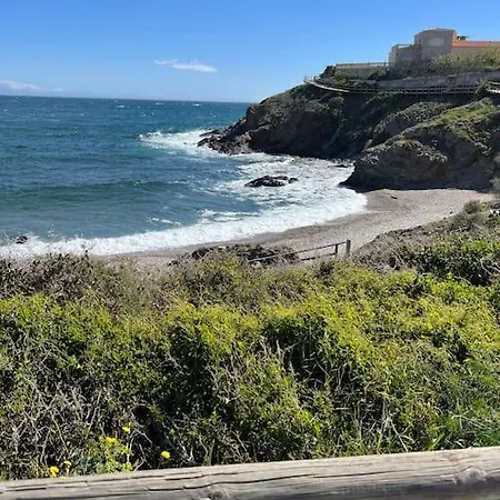 El Valles Sea View Apartment