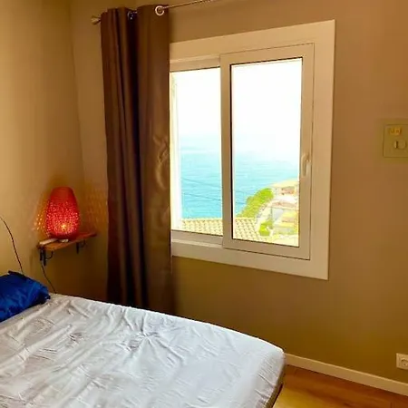 Apartment El Valles Sea View Llanca