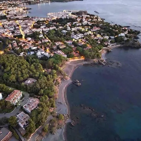 El Valles Sea View Apartment