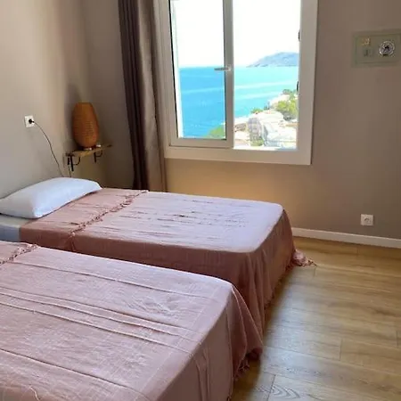 El Valles Sea View * Llançà